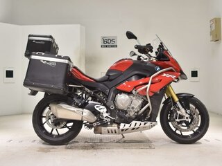2017 BMW S 1000 XR, красный, 1089000 рублей, вид 2