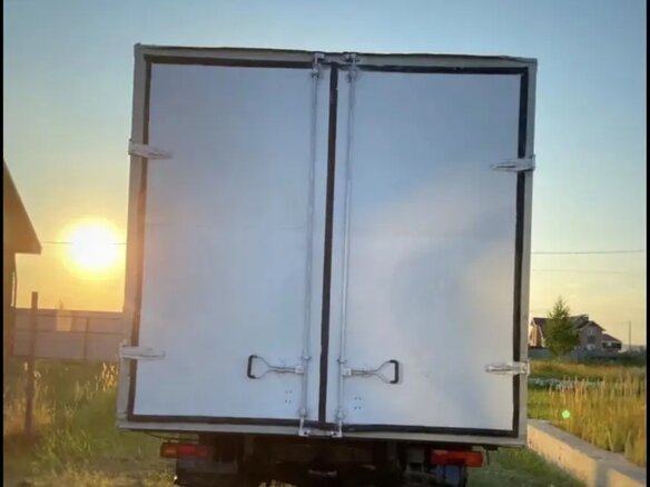 2008 ГАЗ 3307, белый, 350000 рублей - вид 5