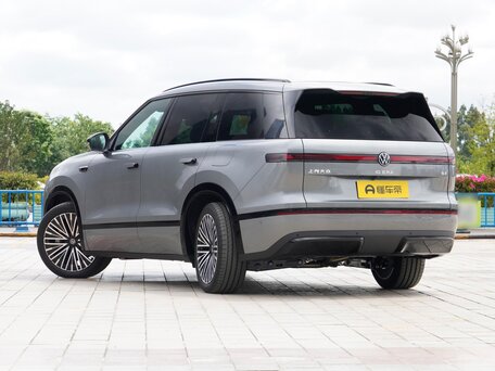 2026 Volkswagen ID.Era 9X 65.2 kWh, серебристый, 10019000 рублей, вид 4