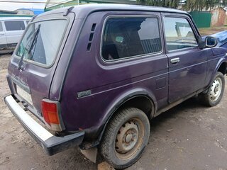 2000 Lada (ВАЗ) 2121 (4x4) I Рестайлинг, фиолетовый, 140000 рублей, вид 2