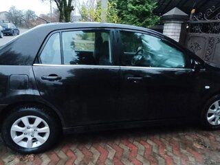 2013 Nissan Tiida I Рестайлинг, коричневый, 547000 рублей, вид 1