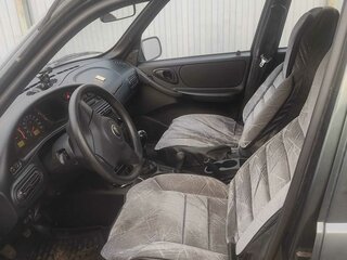 2011 Chevrolet Niva I Рестайлинг, зелёный, 800000 рублей, вид 5