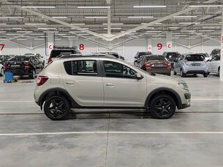 2017 Renault Sandero Stepway II, бежевый, 1235000 рублей, вид 4
