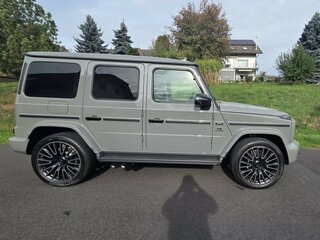 2026 Mercedes-Benz G-Класс AMG 63 AMG II (W465) Рестайлинг, серый, 34900000 рублей, вид 4