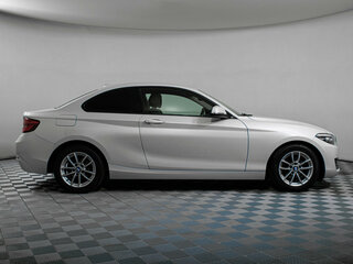 2018 BMW 2 серии F22 Рестайлинг, белый, 1900000 рублей, вид 4