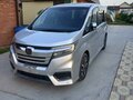 2019 Honda Stepwgn Spada V Рестайлинг, серебристый, 2600000 рублей - вид 2