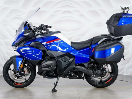 2025 BMW R 1300 RT, синий, 3199000 рублей, вид 2