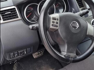 2011 Nissan Tiida I Рестайлинг, серебристый, 500000 рублей, вид 5
