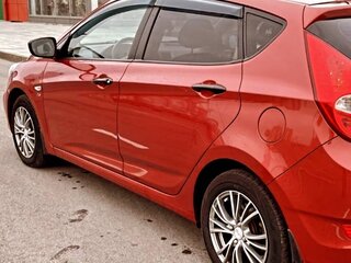 2012 Hyundai Solaris I, красный, 600000 рублей, вид 3