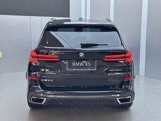 2025 BMW X5 Long 30Li IV (G05/G18) Рестайлинг, чёрный, 9900000 рублей, вид 4
