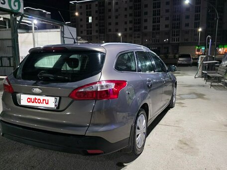 2014 Ford Focus III, серый, 637000 рублей, вид 5