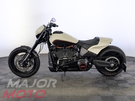 2020 Harley-Davidson FXDR 114, белый, 1899000 рублей, вид 5