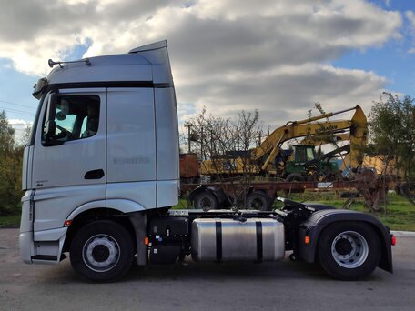 2024 Mercedes-Benz Actros, серебристый, 11200000 рублей, вид 4