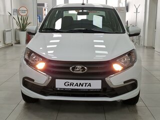 2026 Lada (ВАЗ) Granta I Рестайлинг, белый, 1218000 рублей, вид 2