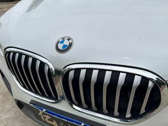 2021 BMW X1 20Li sDrive II (F48) Рестайлинг, белый - вид 23