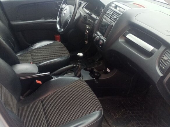 2007 Kia Sportage II, серебристый, 700000 рублей - вид 4