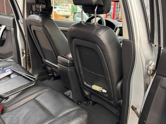 2013 Chevrolet Captiva I Рестайлинг, серебристый, 1150000 рублей - вид 29