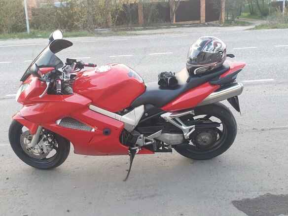 2002 Honda VFR 800, красный, 550000 рублей