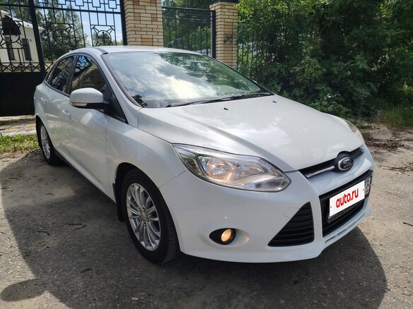 2013 Ford Focus III, белый, 800000 рублей - вид 10