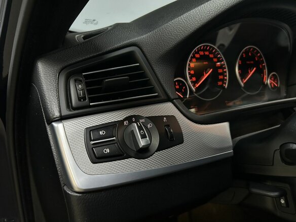 2014 BMW 5 серии 520i VI (F10/F11/F07) Рестайлинг, синий, 2000000 рублей - вид 10
