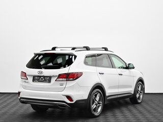 2017 Hyundai Santa Fe III Рестайлинг, белый, 1965000 рублей, вид 4
