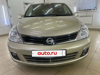 2011 Nissan Tiida I Рестайлинг, золотистый, 710000 рублей, вид 1