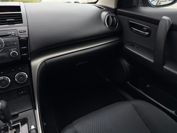 2010 Mazda 6 II (GH) Рестайлинг, коричневый, 1050000 рублей - вид 19