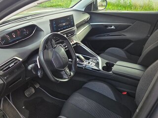 2020 Peugeot 5008 II Рестайлинг, серебристый, 1980000 рублей, вид 5