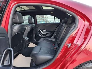 2023 Mercedes-Benz A-Класс 180 Long IV (W177) Рестайлинг, красный, 1750000 рублей, вид 4
