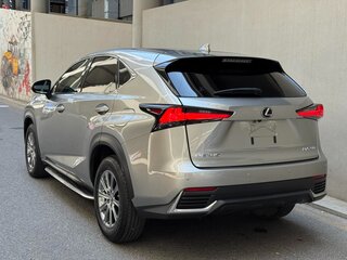 2020 Lexus NX 200 I Рестайлинг, серебристый, 2570000 рублей, вид 4