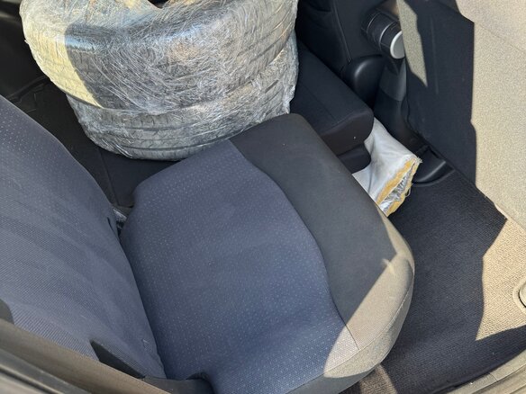 2009 Honda Fit II, серый, 850000 рублей - вид 9
