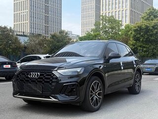 2023 Audi Q5 L 40 TFSI II (FY) Рестайлинг, чёрный, 3883868 рублей, вид 1