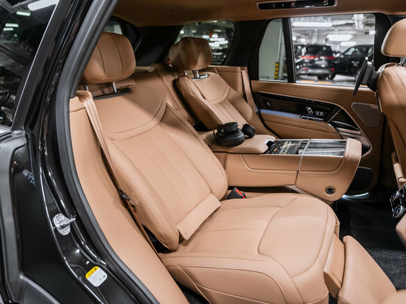 2026 Land Rover Range Rover P400 MHEV V, чёрный - вид 16