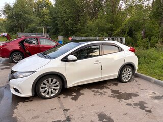 2012 Honda Civic IX, белый, 1200000 рублей, вид 3