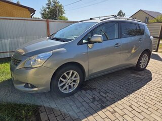 2012 Toyota Verso I, серый, 900000 рублей, вид 1