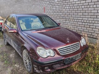 2005 Mercedes-Benz C-Класс 200 II (W203) Рестайлинг, пурпурный, 520000 рублей, вид 2
