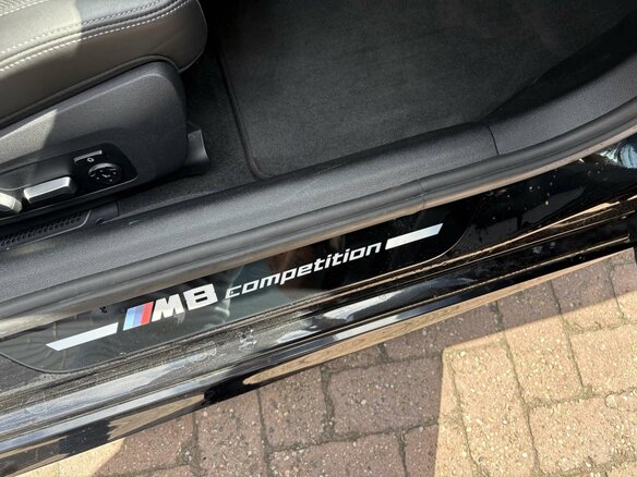 2021 BMW M8 Competition I (F91/F92/F93), чёрный - вид 20