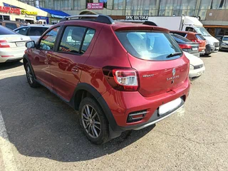 2017 Renault Sandero Stepway II, красный, 349000 рублей, вид 3