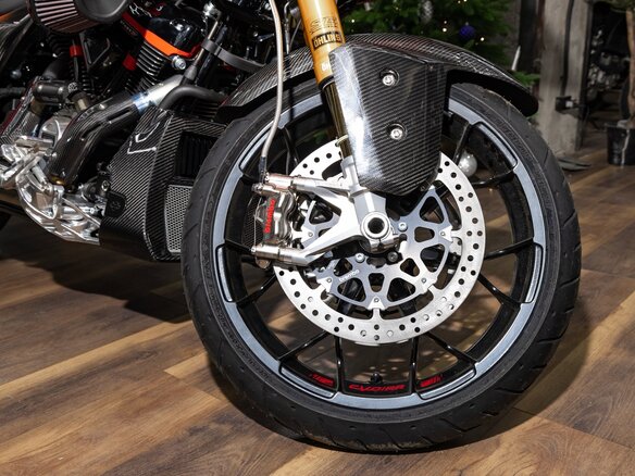 2025 Harley-Davidson CVO Road Glide RR, чёрный, 20000000 рублей - вид 16