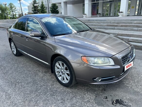 2010 Volvo S80 II Рестайлинг, серый - вид 2