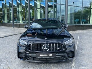 2020 Mercedes-Benz E-Класс AMG 53 AMG V (W213) Рестайлинг, чёрный, 6590000 рублей, вид 3