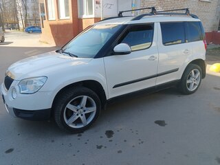 2013 Skoda Yeti I, белый, 830000 рублей, вид 5