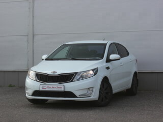 2013 Kia Rio 4-speed III, белый, 799000 рублей, вид 1