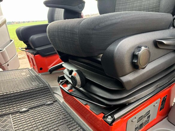 2018 Mercedes-Benz Sprinter, красный, 3396192 рублей - вид 20