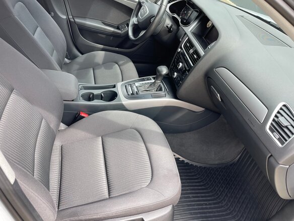 2013 Audi A4 IV (B8) Рестайлинг, белый - вид 5