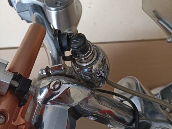 2012 Yamaha XV 1900, оранжевый, 1140000 рублей - вид 20