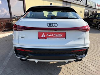 2025 Audi Q5 Sportback TFSI quattro S tronic II (GU), белый, 7800000 рублей, вид 5