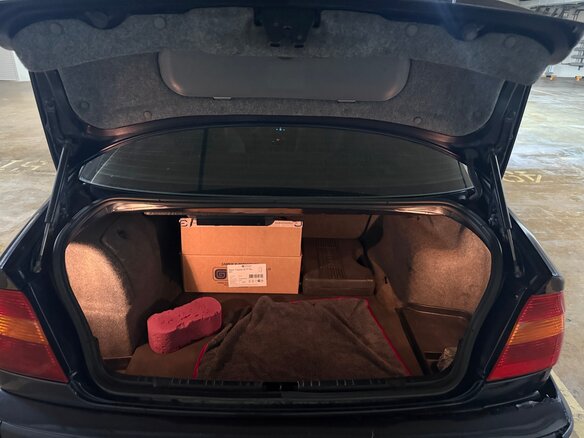 2003 BMW 3 серии 320i IV (E46) Рестайлинг, синий, 500000 рублей - вид 4