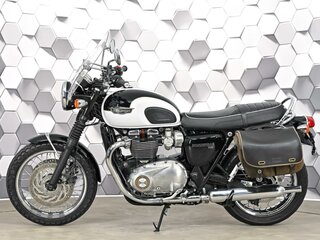 2016 Triumph Bonneville T120, белый, 927000 рублей, вид 4