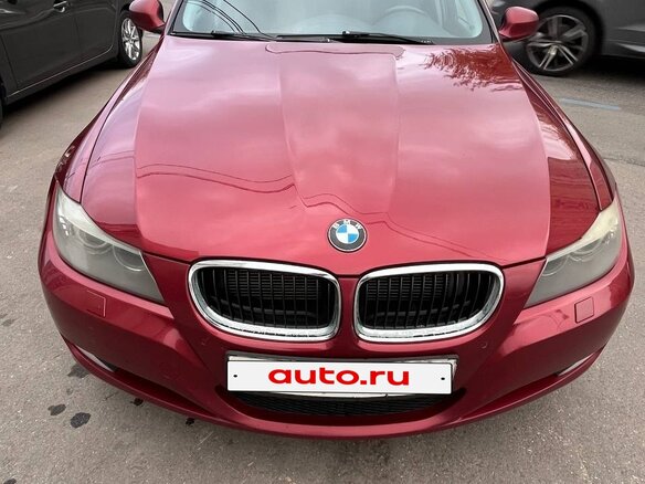 2011 BMW 3 серии 320i V (E90/E91/E92/E93) Рестайлинг, красный, 950000 рублей - вид 1